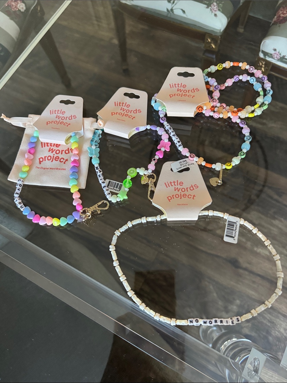 4 Little Words Project 2 keychains, 1 lanyard and 1 necklace